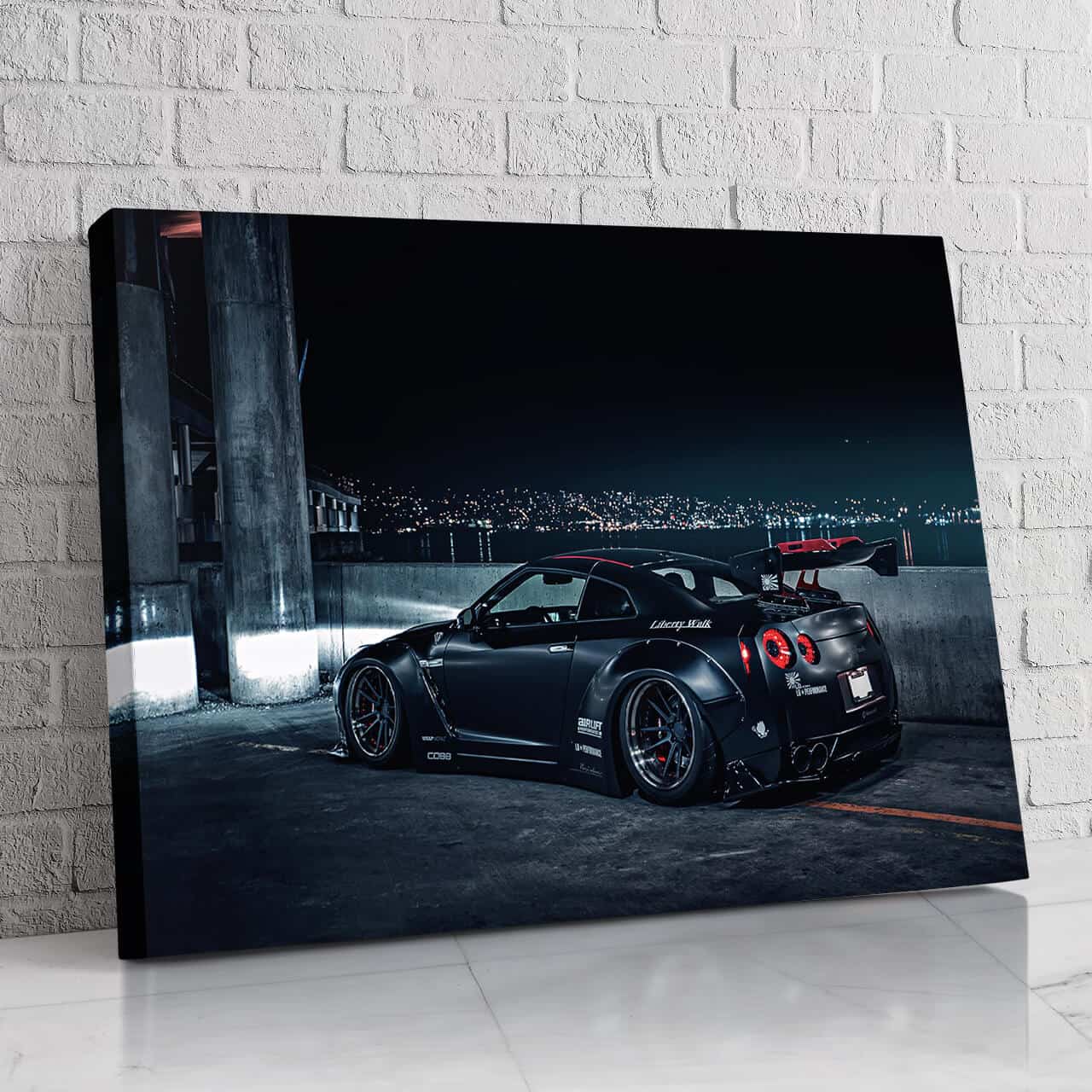 Black Gt-r