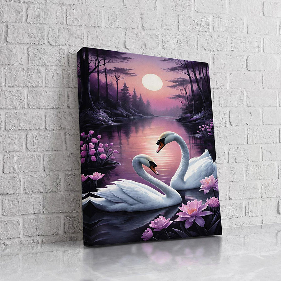 Cisnes Bajo la Luna